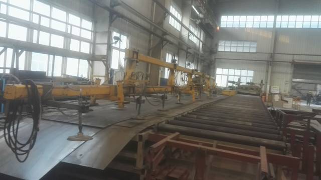 中國中車集團(tuán)長薄鋼板上下料吊裝技術(shù)解析